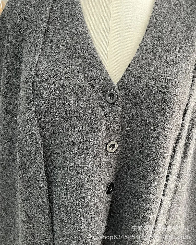 Elegant Style Women's Knitted Long Vest Sweater Casual Fashion Comfortable Breathable Two-Piece Set Spring Autumn New Arrival display picture 10