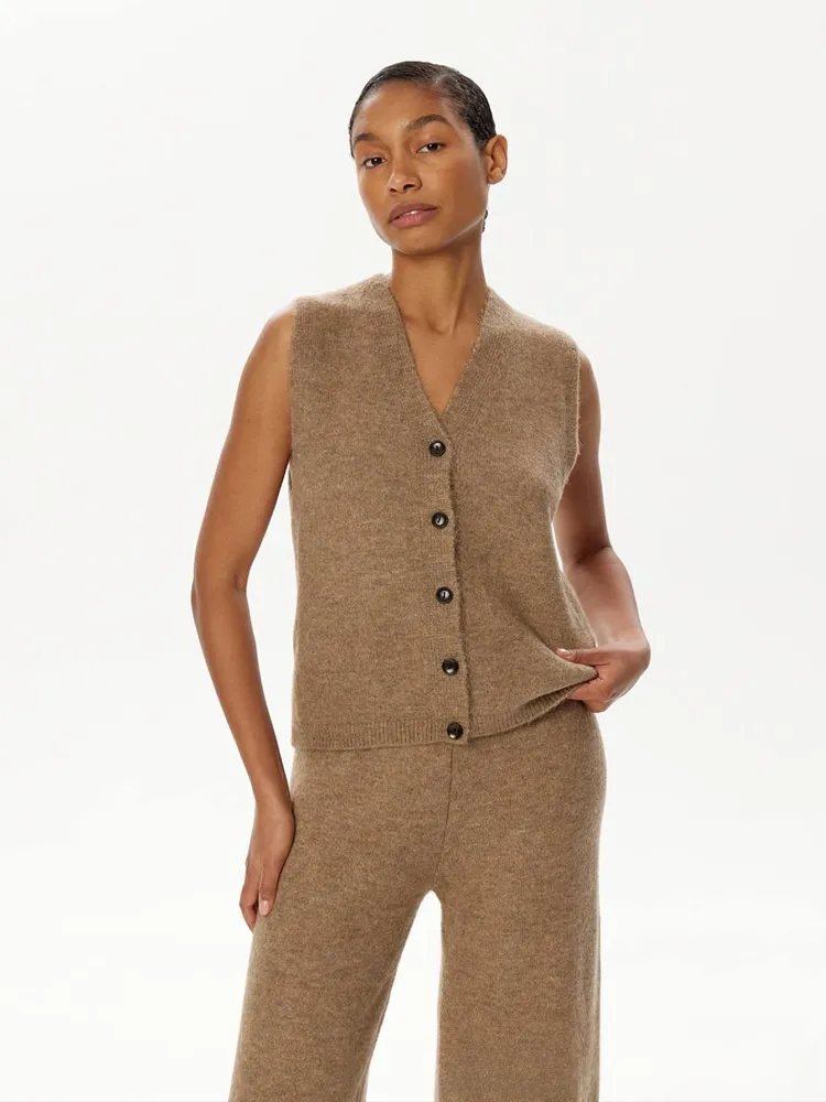 Autumn Winter Knitted Three-Piece Set Women's OL Style Sweater Cardigan Pants Casual Fashion  Ensemble display picture 12