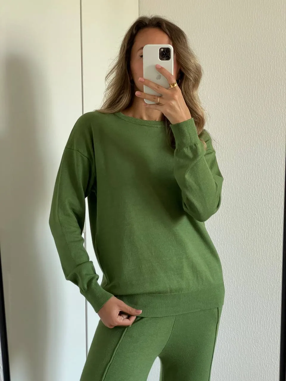 Loose Round Neck Sweater Set Women's Autumn Winter New Style Casual Knitted Outfit Comfortable Long Sleeve Pure Color Fashion display picture 15