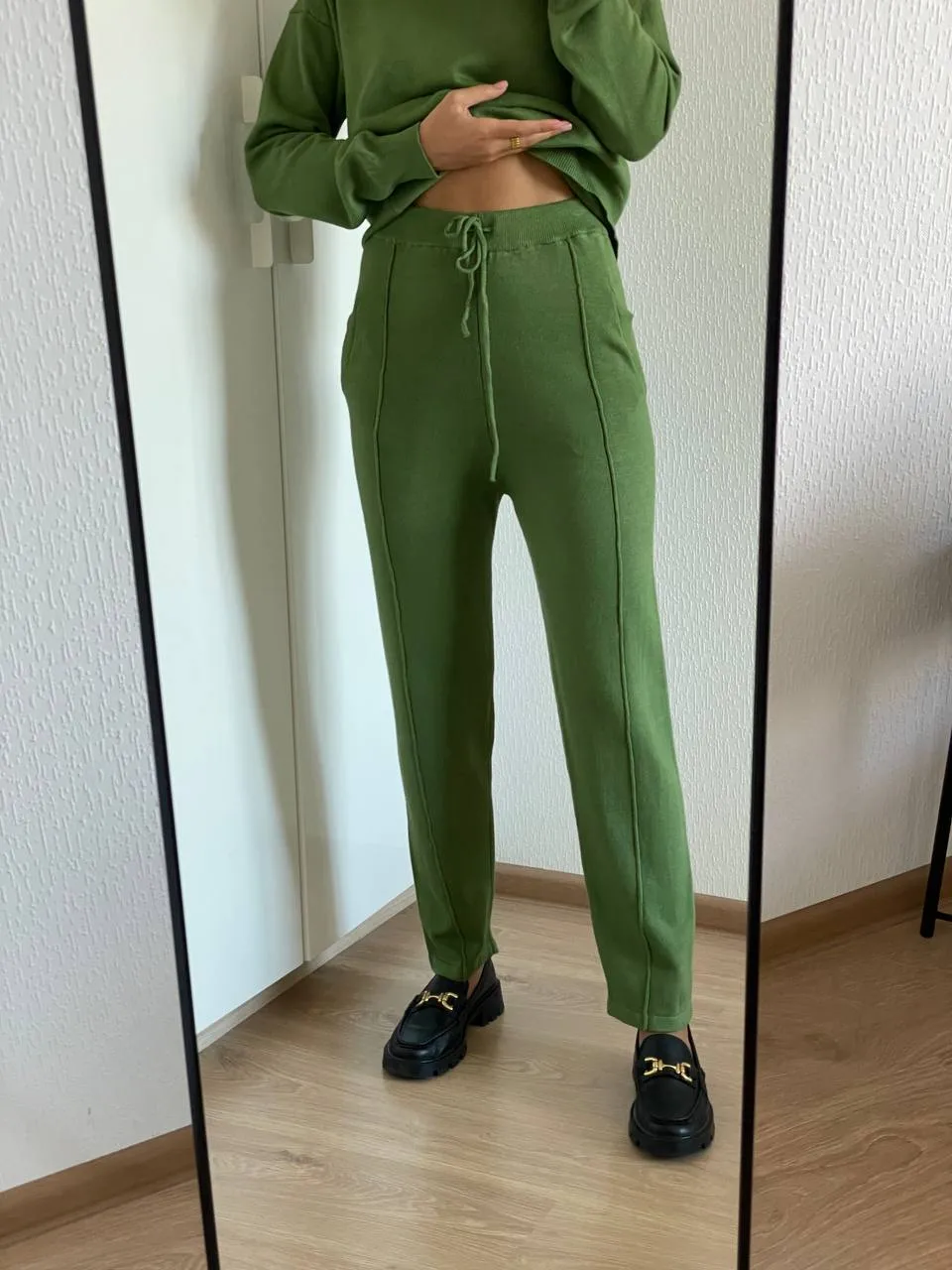 Loose Round Neck Sweater Set Women's Autumn Winter New Style Casual Knitted Outfit Comfortable Long Sleeve Pure Color Fashion display picture 17