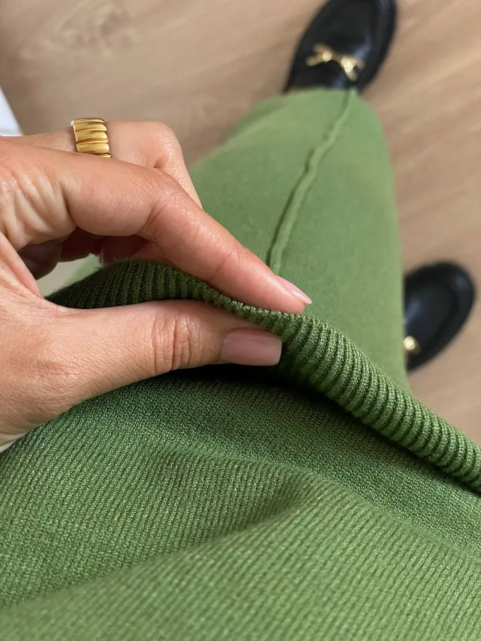 Loose Round Neck Sweater Set Women's Autumn Winter New Style Casual Knitted Outfit Comfortable Long Sleeve Pure Color Fashion display picture 19