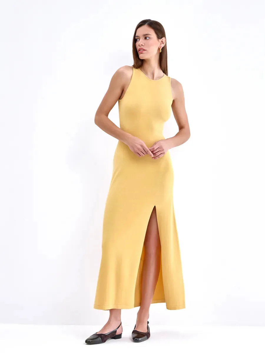 Elegant Long Sleeveless Warm Dress Autumn Winter European Style Fashion Casual High Quality Fabric Comfortable Fit Women's Dress display picture 23