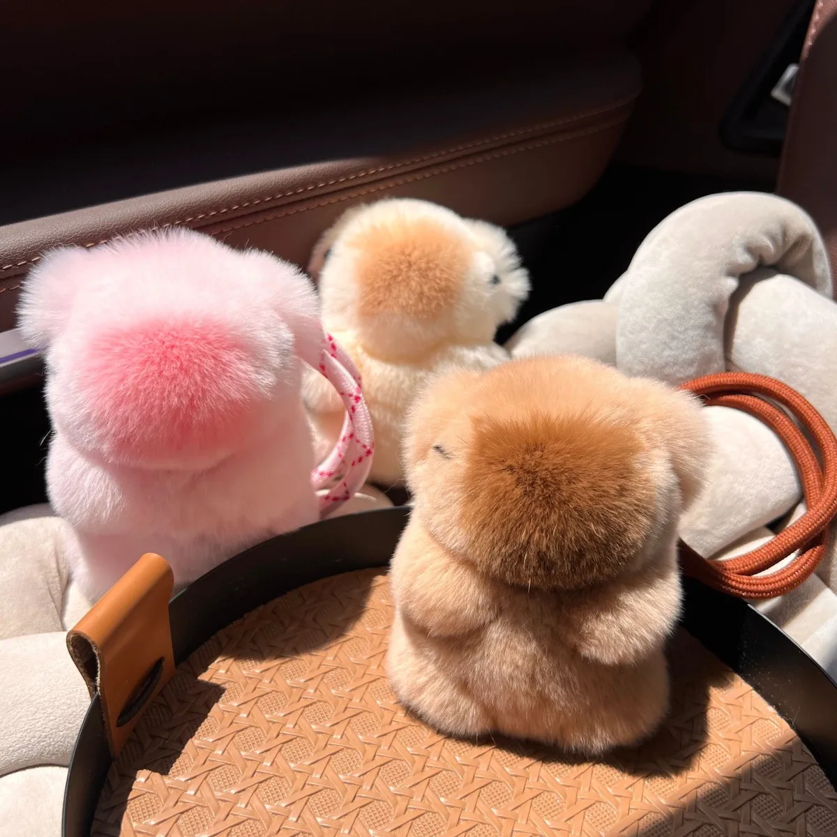 Cute Real Rabbit Fur Capybara Car Key Ring Pendant Plush Toy Schoolbag Pendant Handmade Ins Style Animal Theme display picture 12