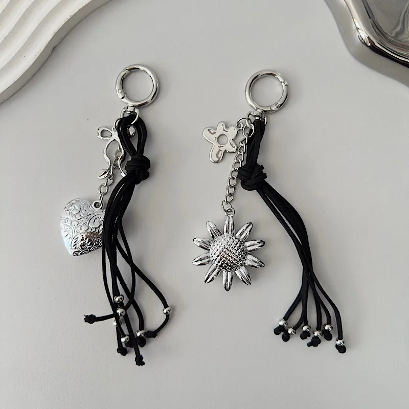 New Daisy Braided Rope Keychain Bag Chain Accessories CCD Camera Decorative Lanyard Mobile Phone Belt Plastic Nylon Metal Buckle display picture 1