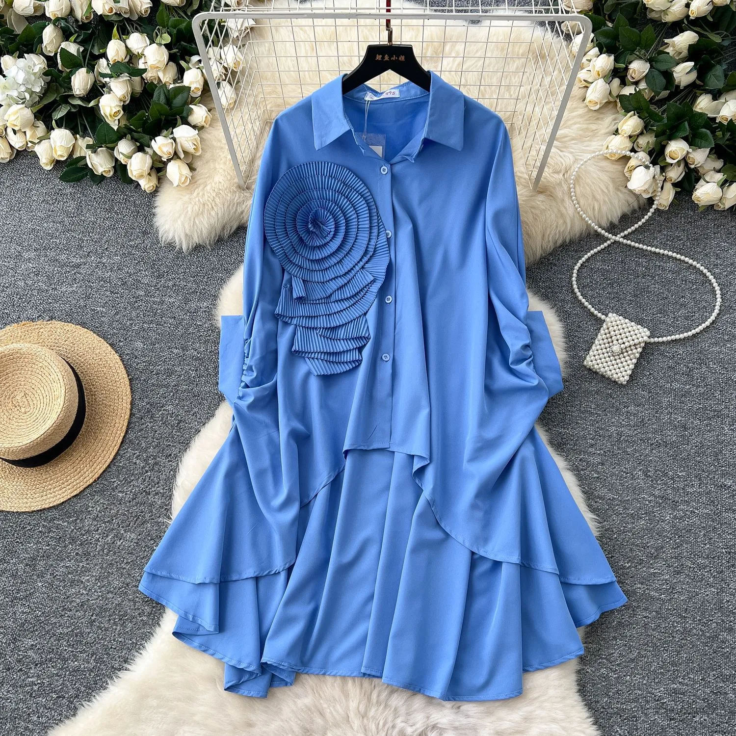 Fashion New Style Polo Collar Loose-Fitting Women's Shirt Autumn 3D Flower Design Asymmetric Hem Draping Effect Design Top display picture 9