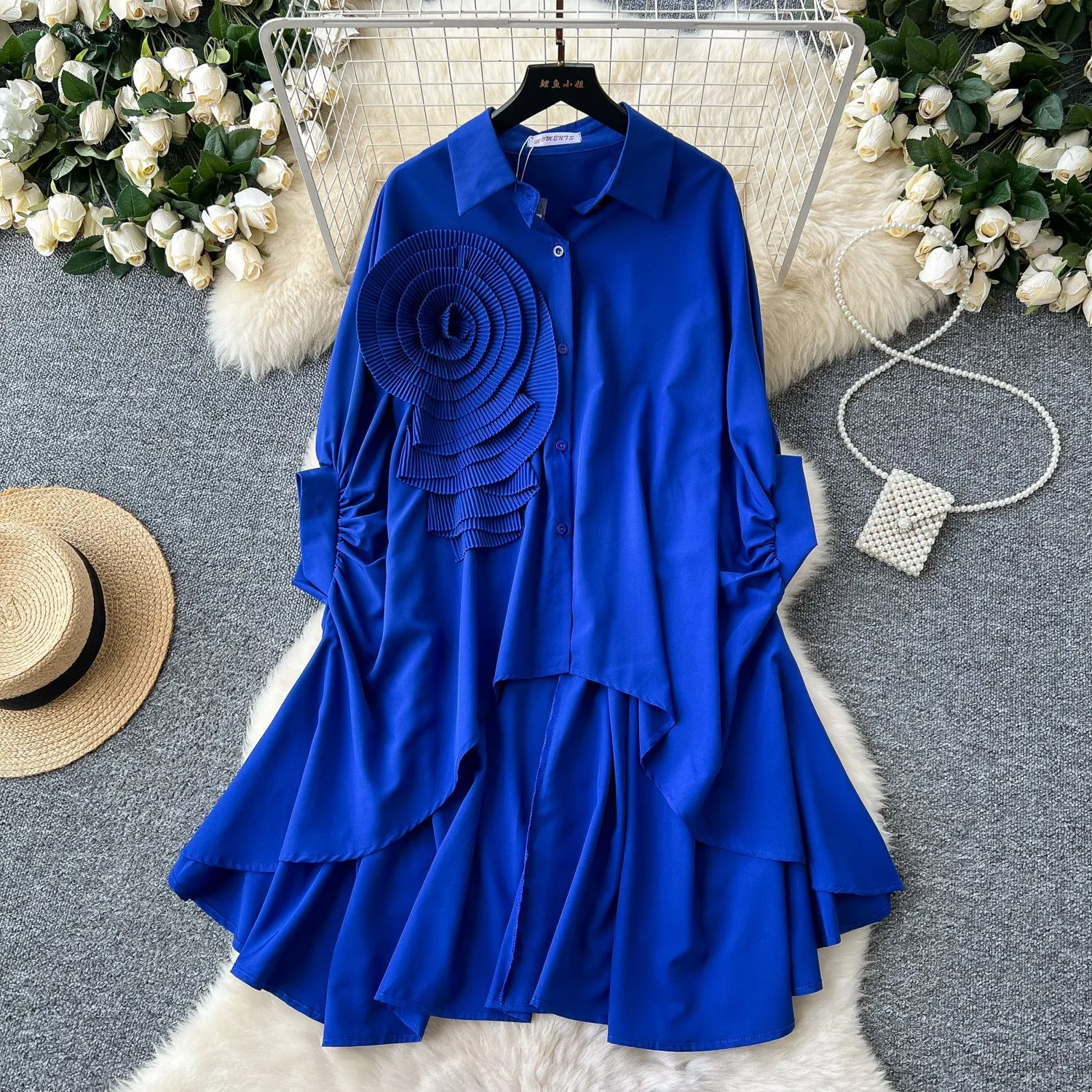 Fashion New Style Polo Collar Loose-Fitting Women's Shirt Autumn 3D Flower Design Asymmetric Hem Draping Effect Design Top display picture 6