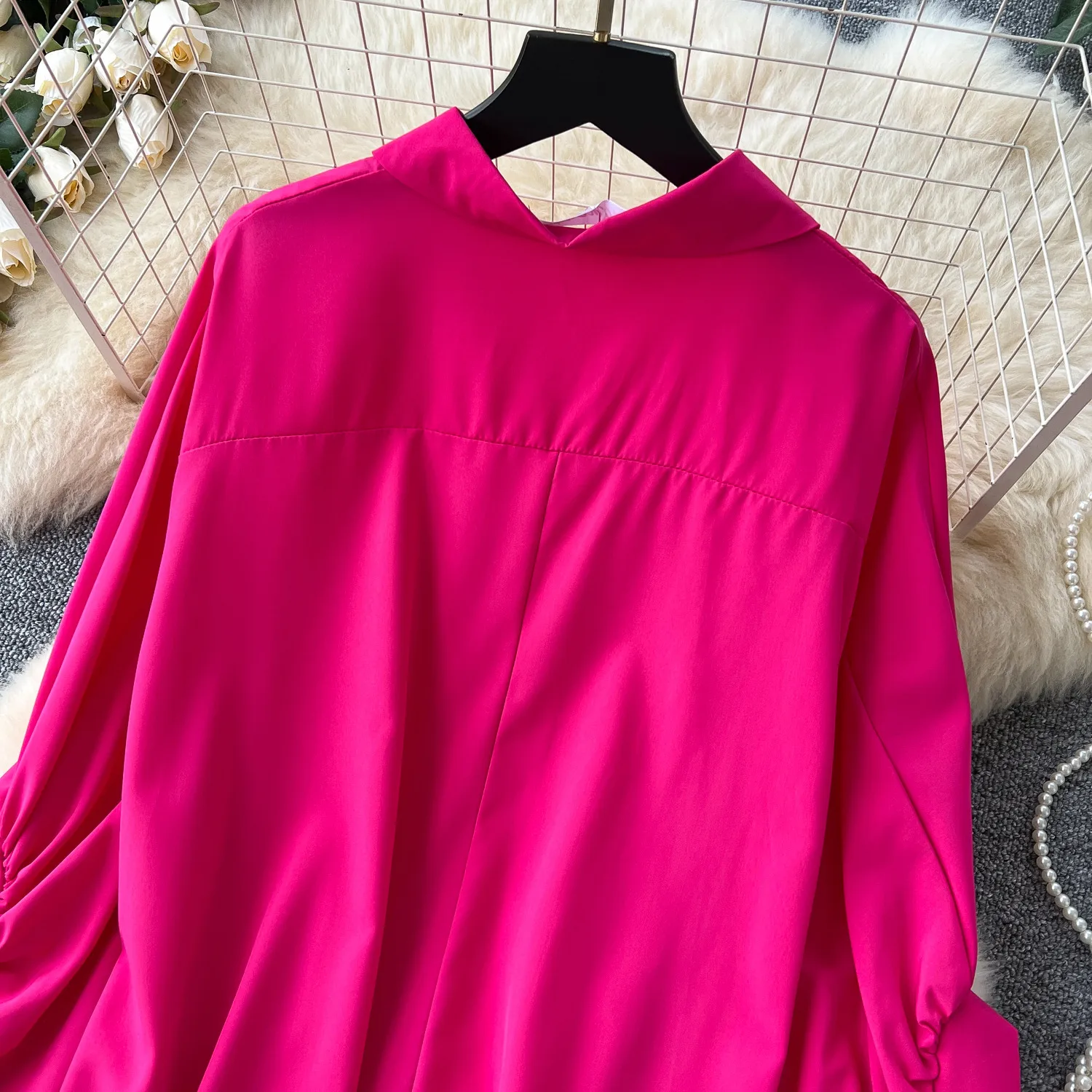 Fashion New Style Polo Collar Loose-Fitting Women's Shirt Autumn 3D Flower Design Asymmetric Hem Draping Effect Design Top display picture 22