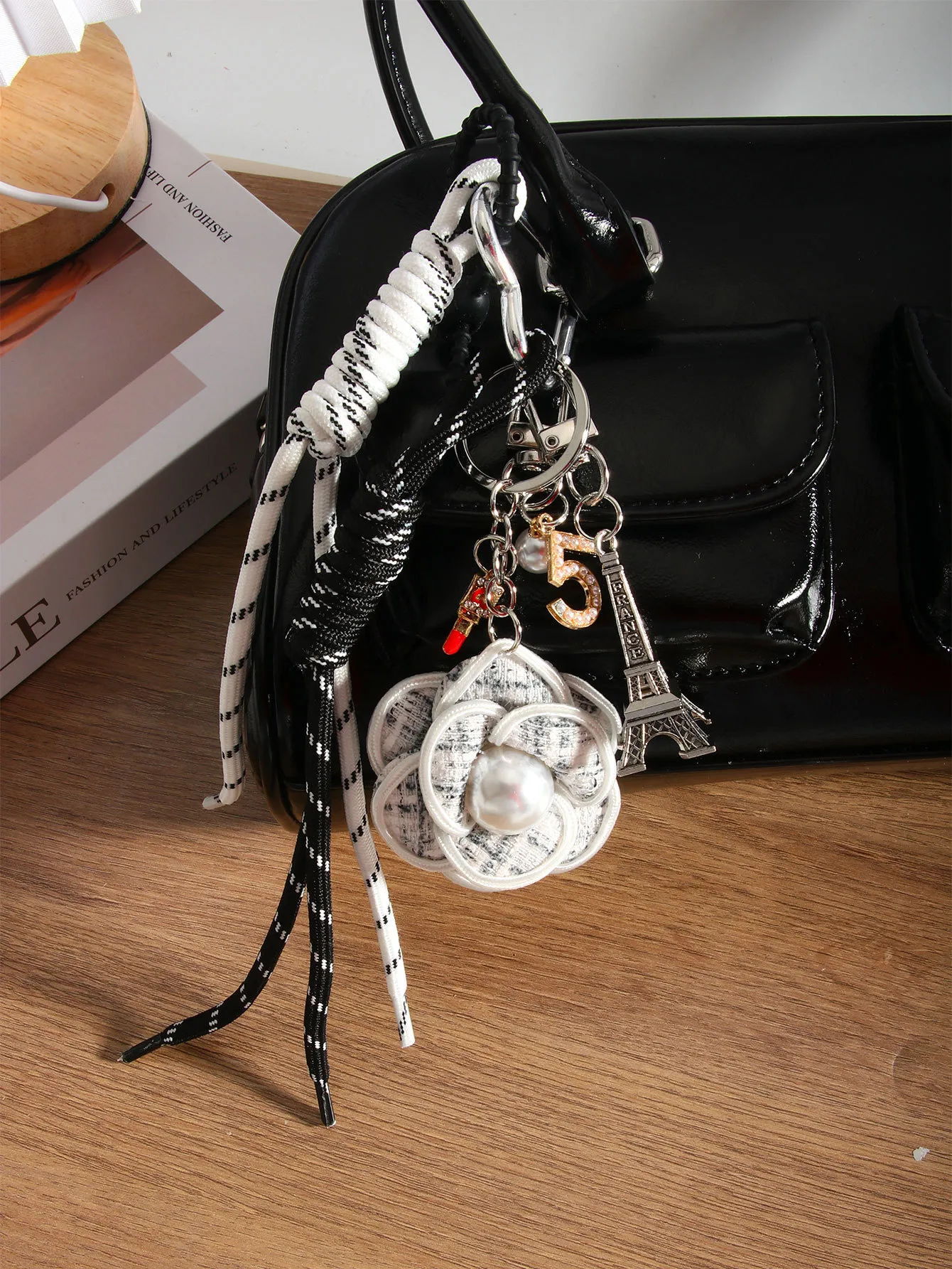 Original Creative Eiffel Tower Tea Rose Bag Accessories French Retro Flower Design Mixed Material Bag Accessories Hanging Decorations display picture 2