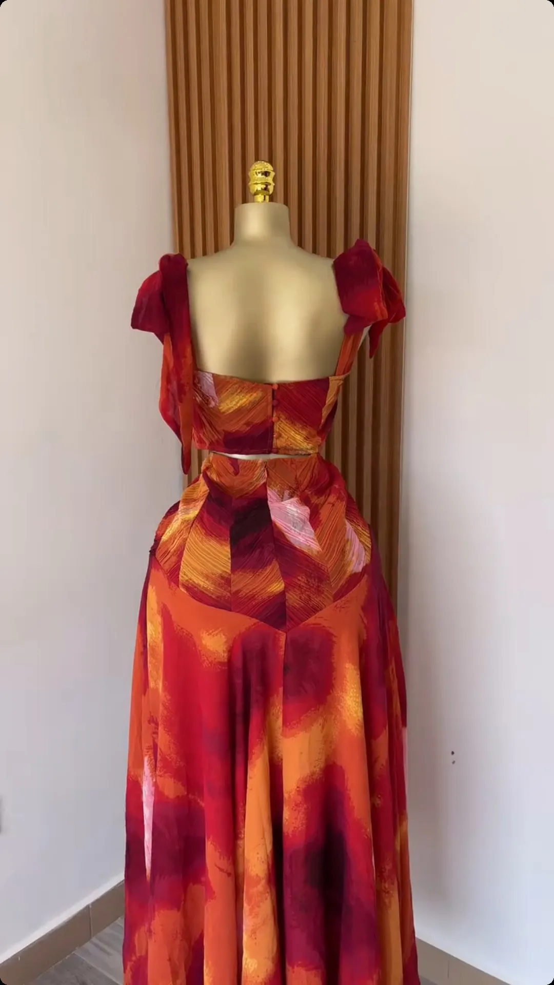 Sweet Fresh Floral Print Belt Vest High Waist A- Line Dress European Ladies Spring New Elegant Casual Dress display picture 12