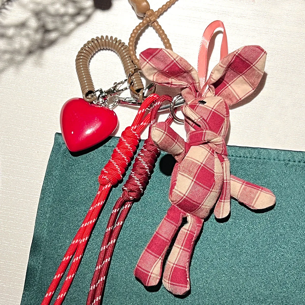 New Year Hot Style Angora Red Resin Large Heart-Shaped Cloth Cartoon Rabbit Pattern Bag Pendant Ornament Personalized Knitted Mixed Material display picture 4