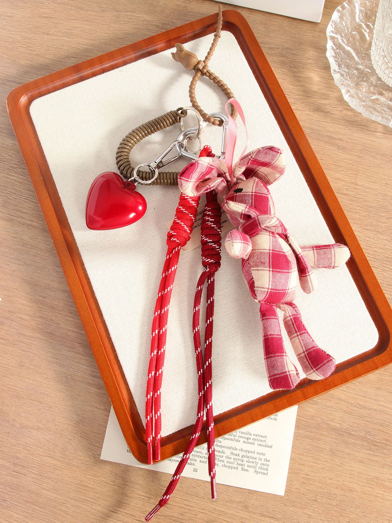 New Year Hot Style Angora Red Resin Large Heart-Shaped Cloth Cartoon Rabbit Pattern Bag Pendant Ornament Personalized Knitted Mixed Material display picture 2