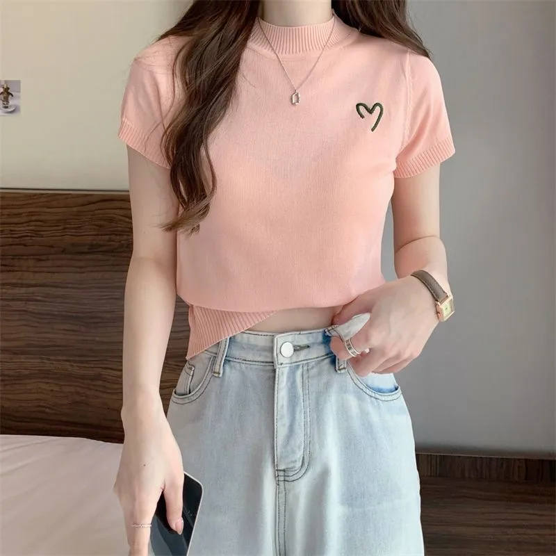 Women's Short-Sleeved Round Neck Knitted Top Summer Thin Embroidery Slim Fit Versatile Body Shaping Top Ice Silk Polyester Fabric display picture 10