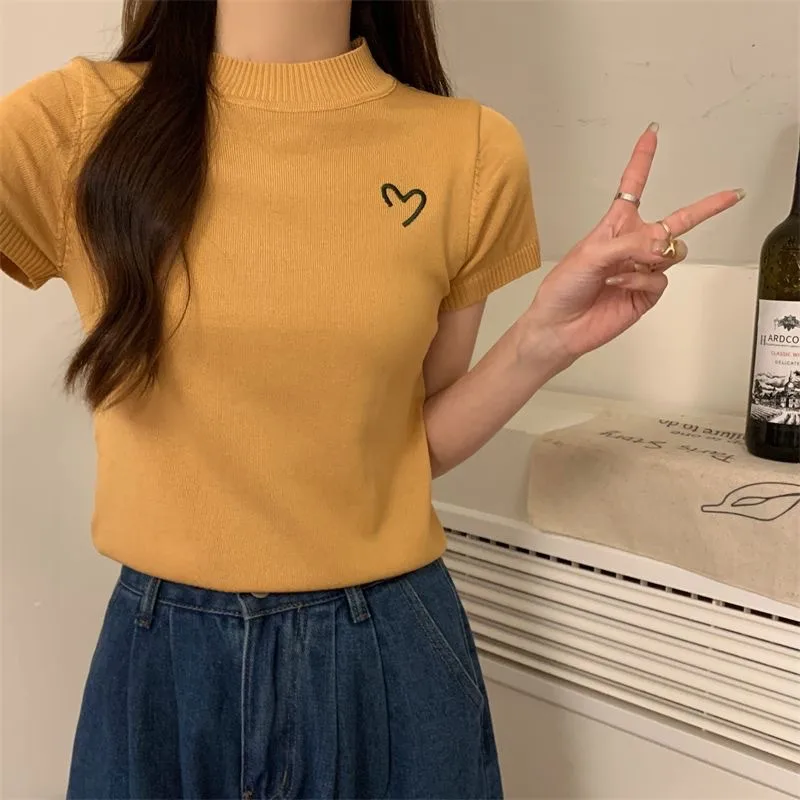 Women's Short-Sleeved Round Neck Knitted Top Summer Thin Embroidery Slim Fit Versatile Body Shaping Top Ice Silk Polyester Fabric display picture 22