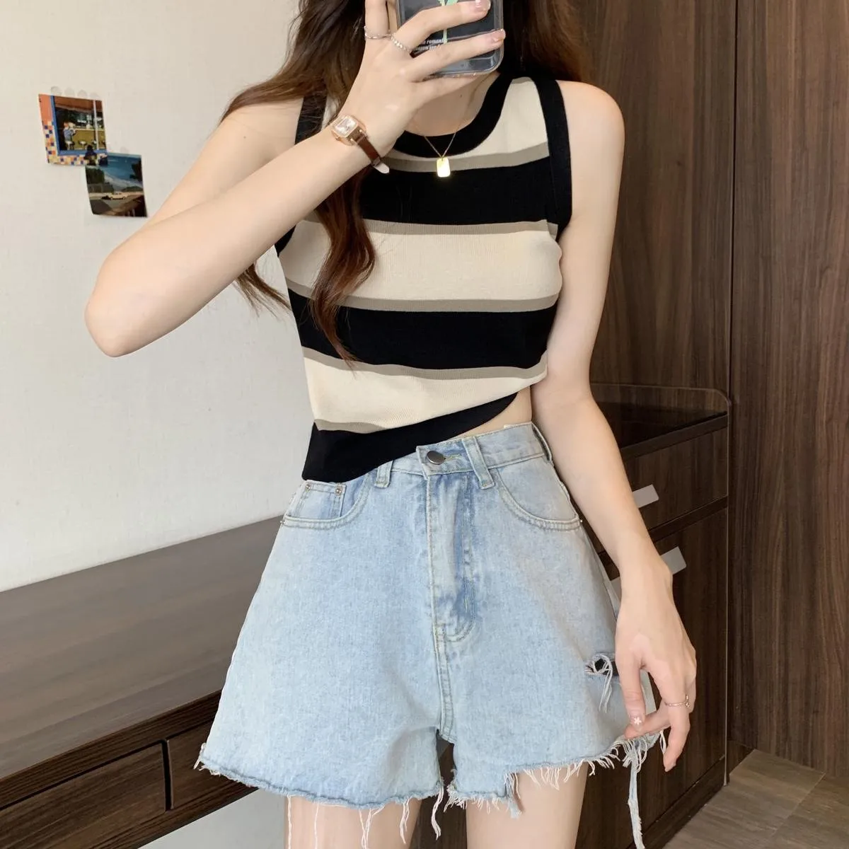 Sleeveless Striped Knitted Vest Women's Summer New Color Matching Bottoming Top Inner Wear Outer Wear Fashion O-neck Short display picture 8