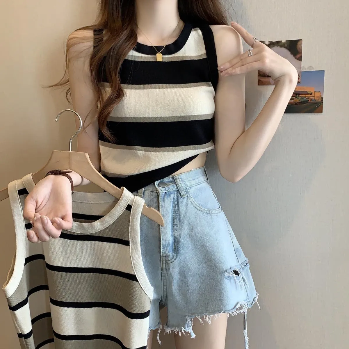Sleeveless Striped Knitted Vest Women's Summer New Color Matching Bottoming Top Inner Wear Outer Wear Fashion O-neck Short display picture 13
