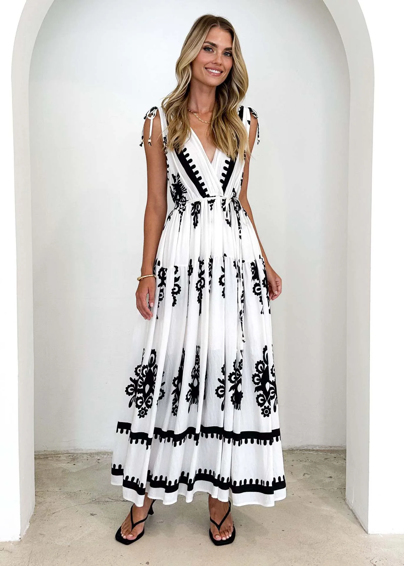Summer New  Printed V-neck Waist-Slimming Long Dress Women's Dress Floral Pattern 3D Design Polyester Fabric Short Sleeve A- Line Skirt Loose Waist display picture 4