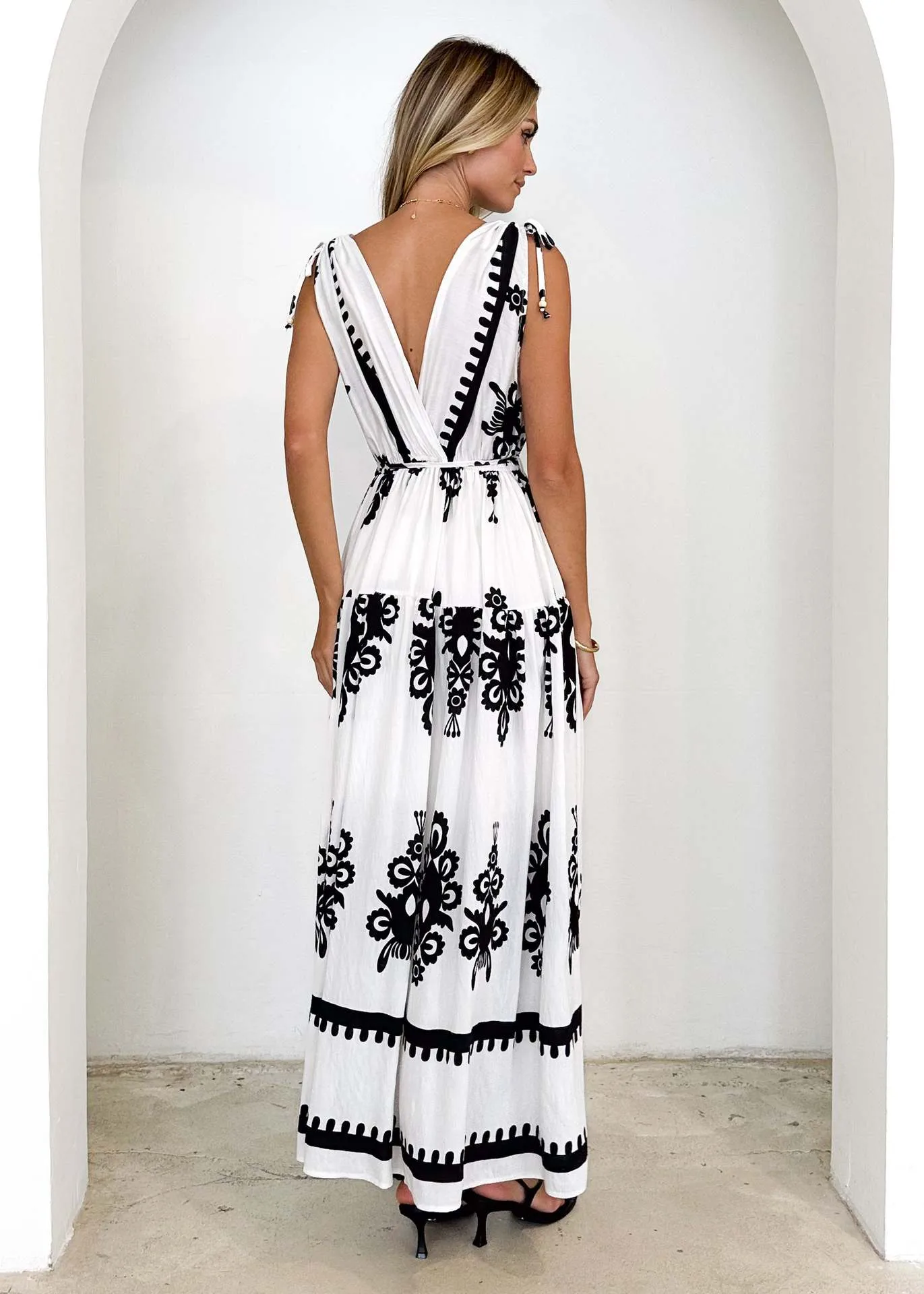Summer New  Printed V-neck Waist-Slimming Long Dress Women's Dress Floral Pattern 3D Design Polyester Fabric Short Sleeve A- Line Skirt Loose Waist display picture 6