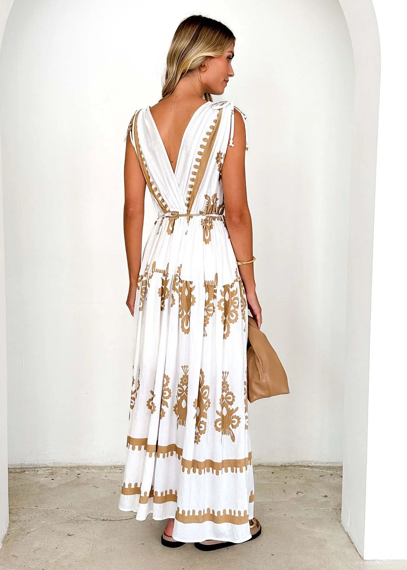 Summer New  Printed V-neck Waist-Slimming Long Dress Women's Dress Floral Pattern 3D Design Polyester Fabric Short Sleeve A- Line Skirt Loose Waist display picture 12
