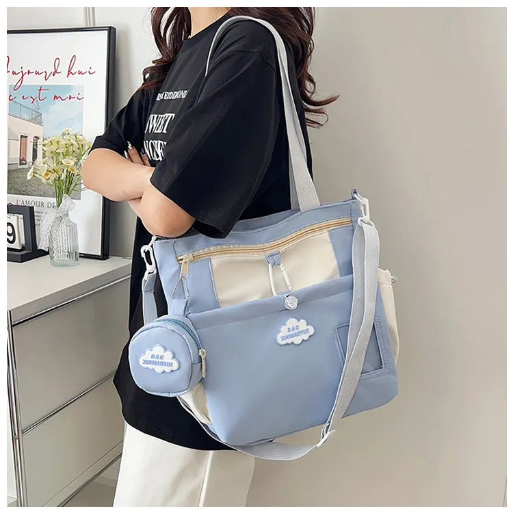 Fashion Style Large Capacity Handbag Summer Trendy Crossbody Shoulder Bag Ladies Students With Nylon Material Zipper Closure display picture 2