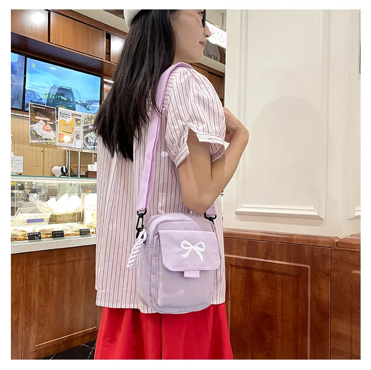 Cute Bow Tie Student Commuter Single-shoulder Bag, Soft And Girly Forest-style Small Crossbody Bag display picture 8