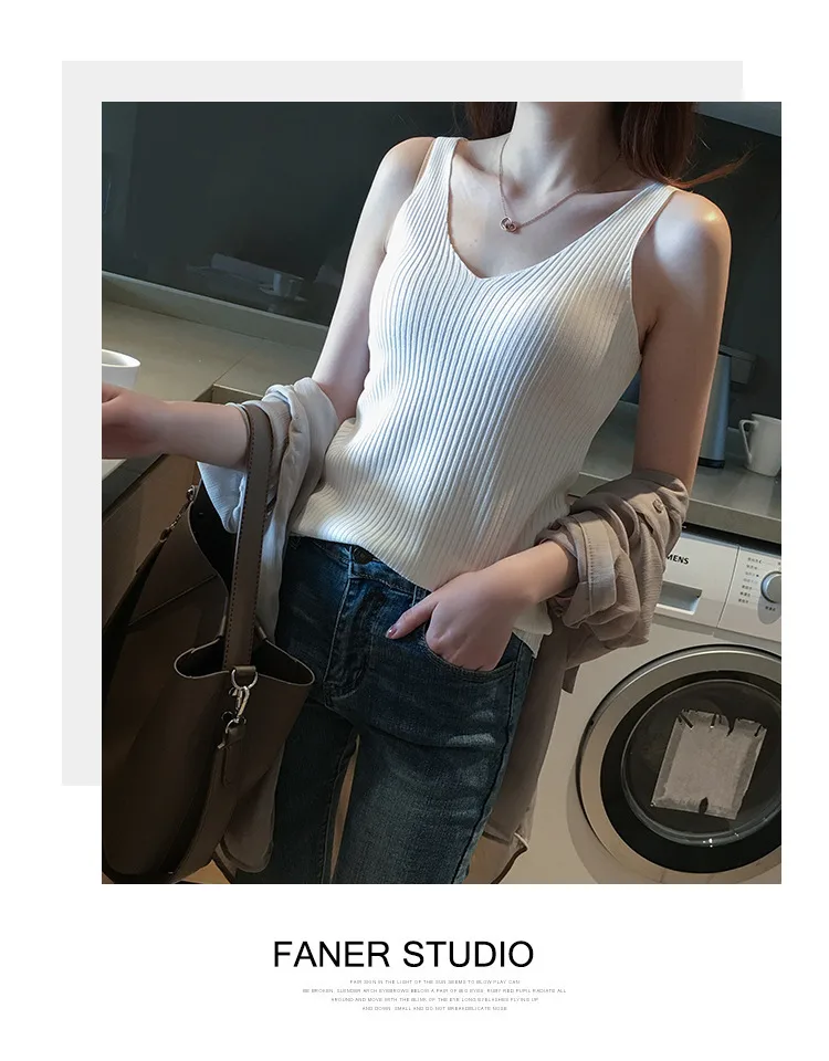 Women's V-neck Sleeveless Knitted Ice Silk Vest Summer Inner Black And White Elegant Style Slim Fit Fashion Commuter display picture 18