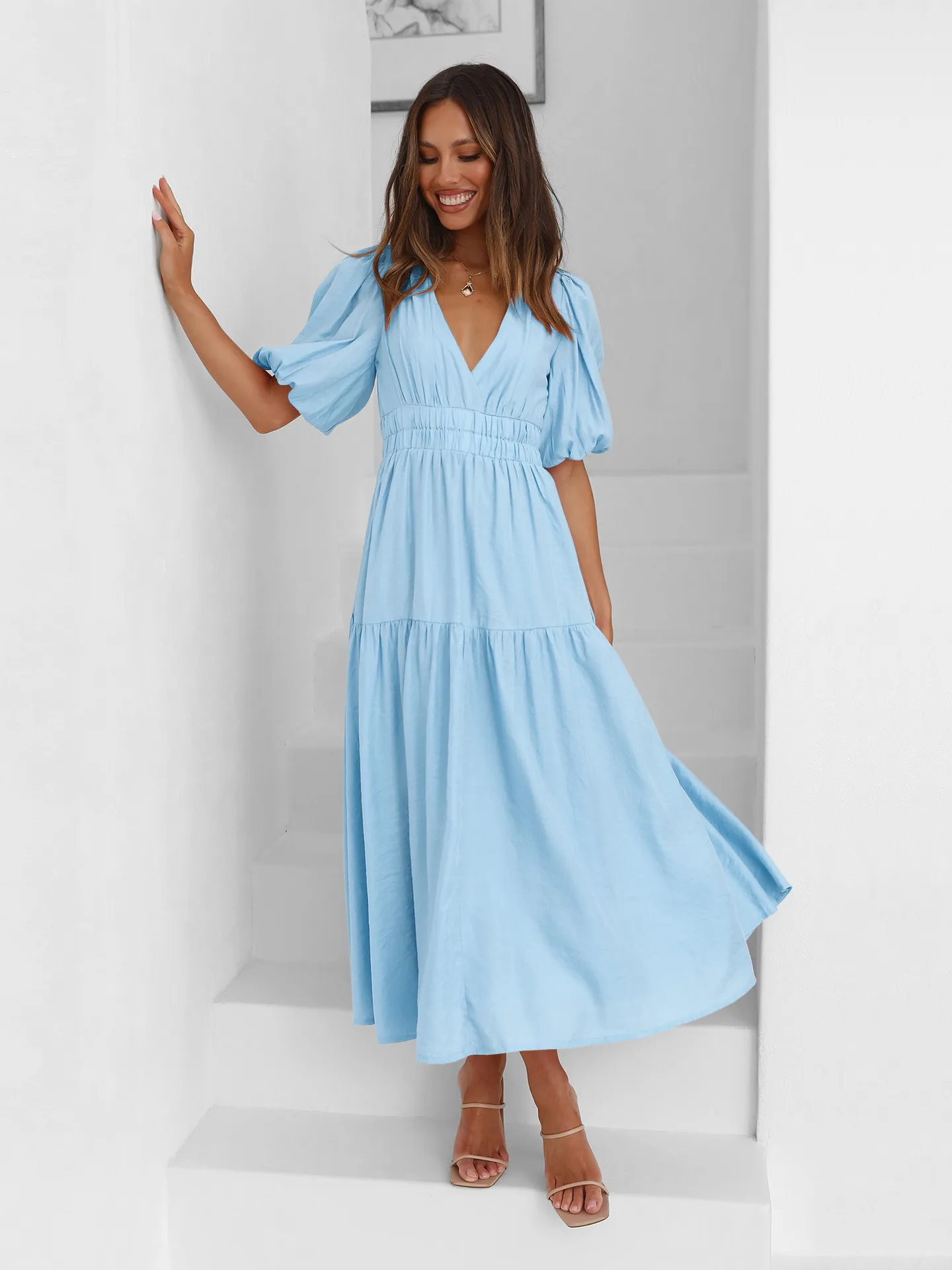 Summer New Deep V-neck Puff Sleeve Holiday Dress Elegant A- Line Midi Dress Polyester Fabric Short Sleeve Women's Fashion display picture 8