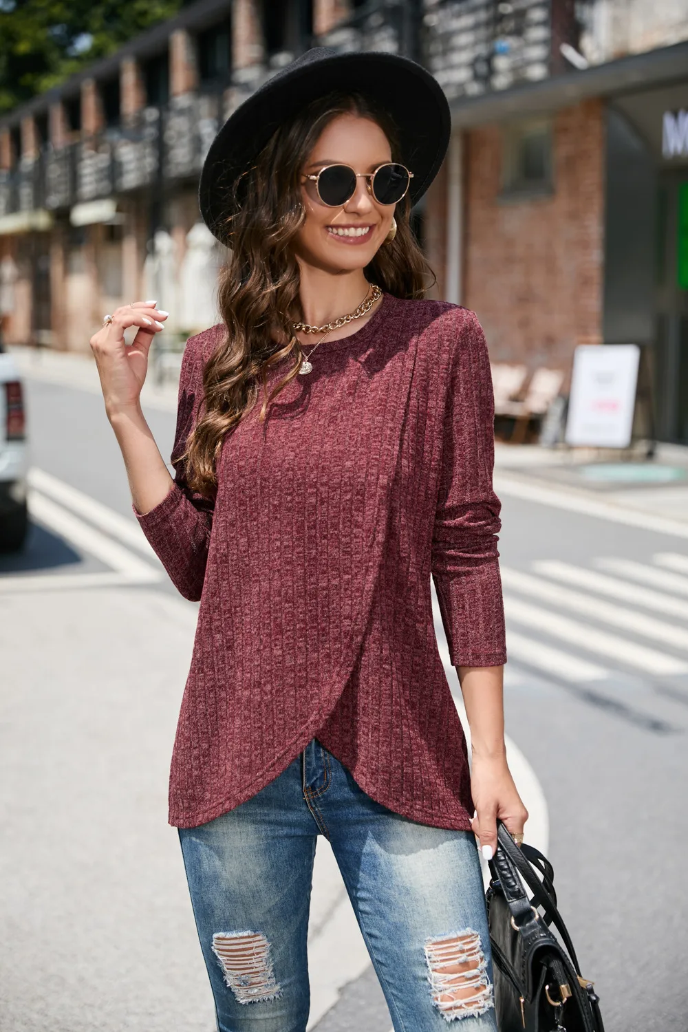Autumn And Winter Knitted Sweater Women's Crew Neck Split Plus Size Women's Top Design Sense Niche Fashion Street Style Loose Design display picture 9