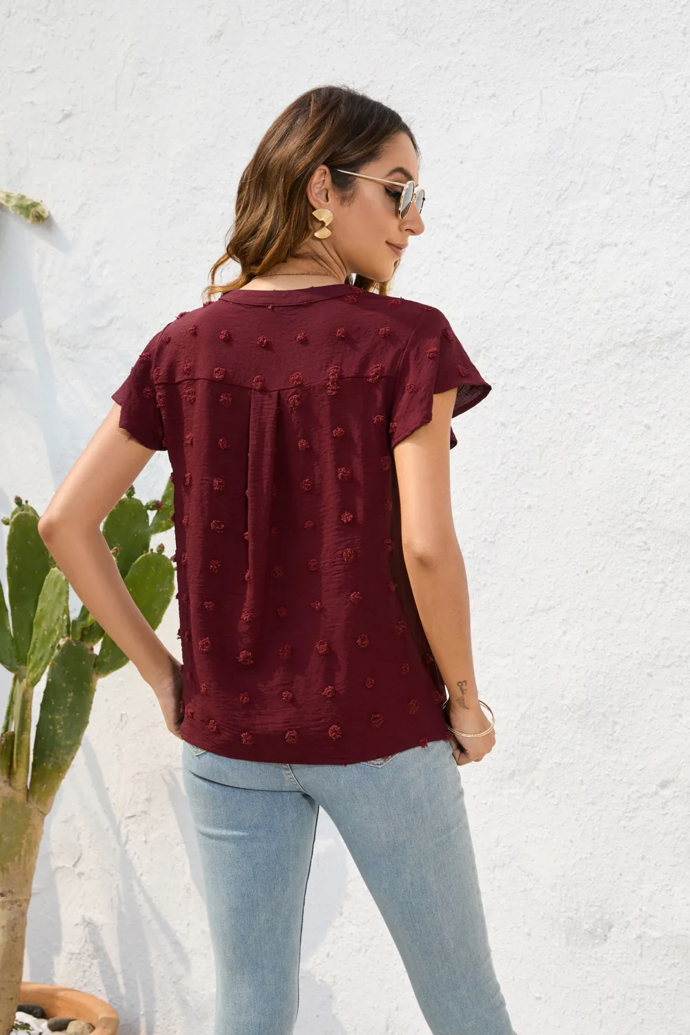 Spring And Summer Women's Loose-Fitting Casual Round-Neck Short-Sleeved T-shirt Commuter Plush Top Street Style Senior Street Style display picture 6
