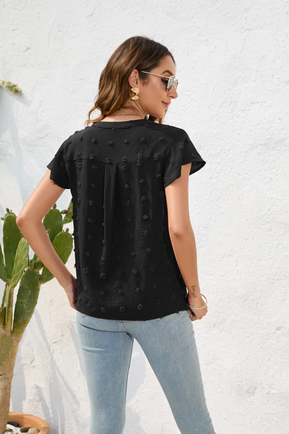 Spring And Summer Women's Loose-Fitting Casual Round-Neck Short-Sleeved T-shirt Commuter Plush Top Street Style Senior Street Style display picture 11