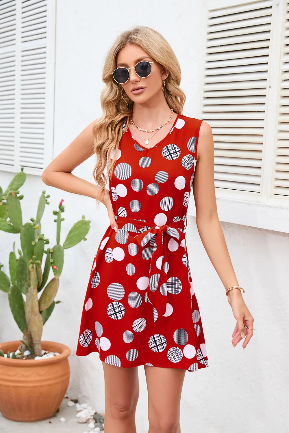 Retro Dots Printed Waist-Controlled Summer New Dress Party Print Clothing Retro Style Fresh Sweet Knee-Length A- Line Skirt display picture 3