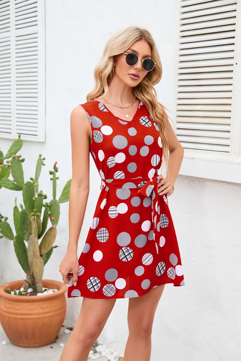 Retro Dots Printed Waist-Controlled Summer New Dress Party Print Clothing Retro Style Fresh Sweet Knee-Length A- Line Skirt display picture 4