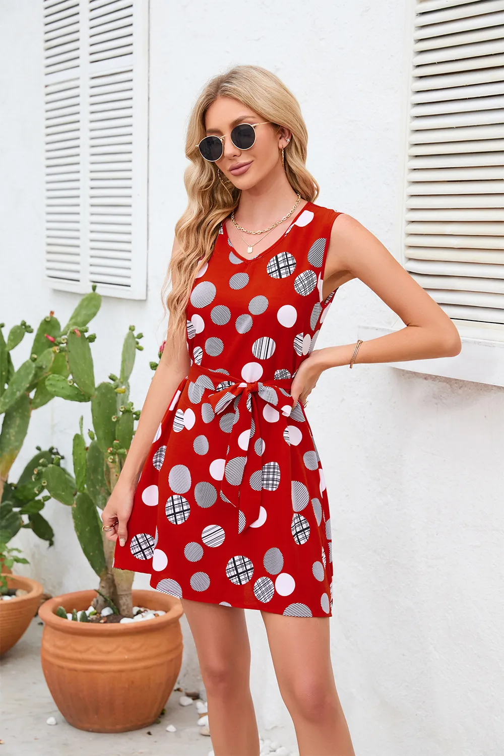 Retro Dots Printed Waist-Controlled Summer New Dress Party Print Clothing Retro Style Fresh Sweet Knee-Length A- Line Skirt display picture 5