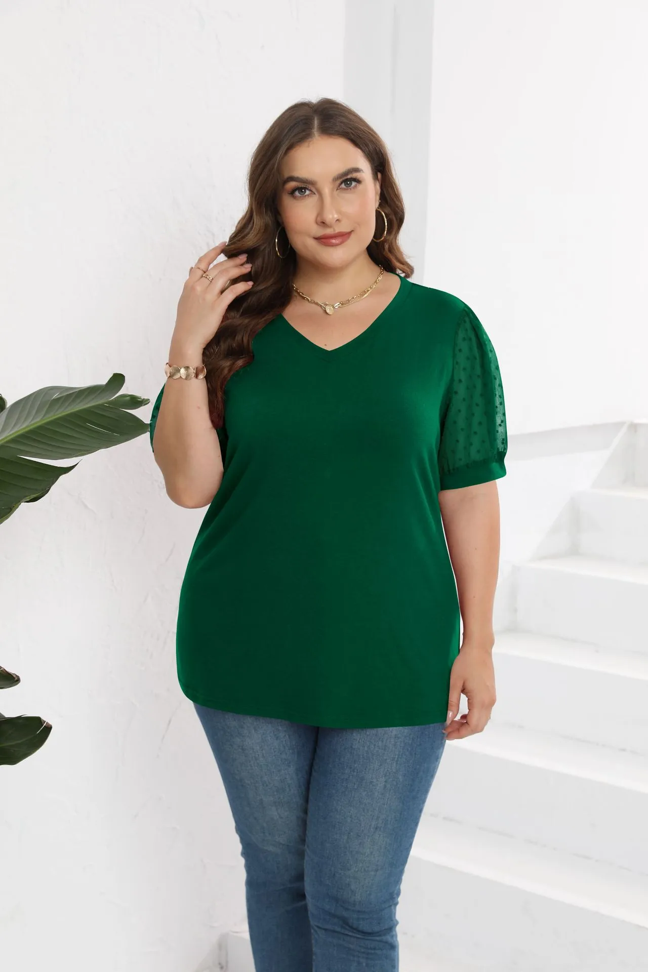 Fashion Style Women's T-shirt Pure Color Mesh Short Sleeve V-neck Puff Sleeve Mid-Length Cotton Street Fashion Tops display picture 2