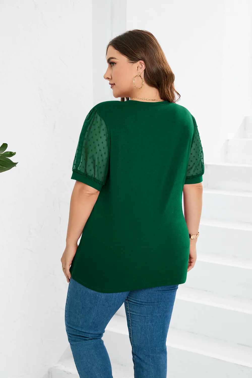 Fashion Style Women's T-shirt Pure Color Mesh Short Sleeve V-neck Puff Sleeve Mid-Length Cotton Street Fashion Tops display picture 6