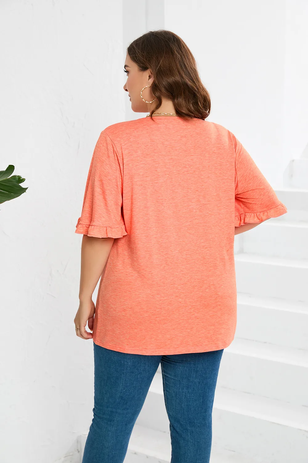 Casual Loose-Fitting Women's V-neck T-shirt  Style Fresh Sweet Short Sleeve Pleated Hem Lace Short-Sleeved Casual Top display picture 6