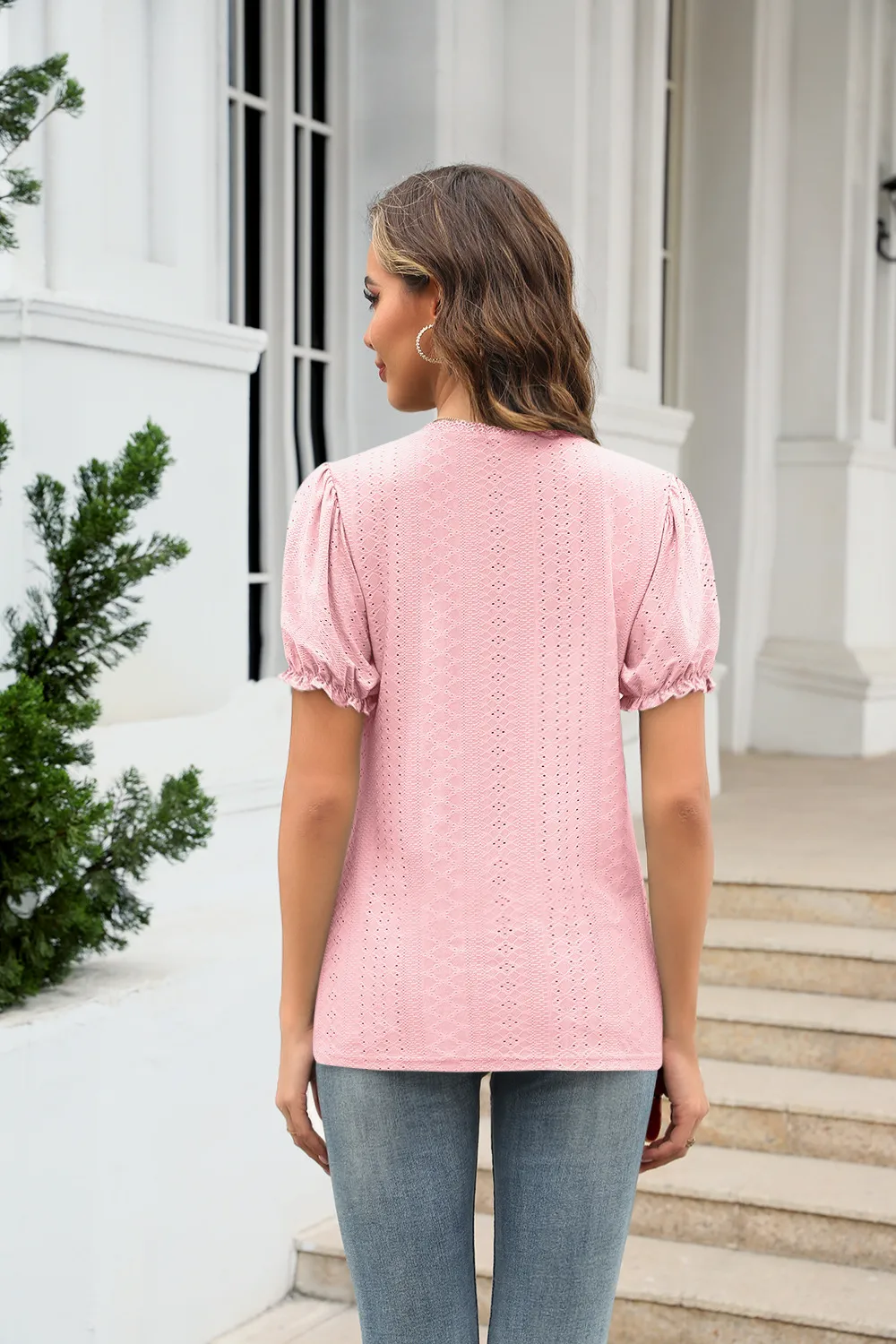 Summer  Women's European T-shirt V-neck Stitching Flanging Short Sleeve Fresh Sweet Style Polyester Fabric Regular Sleeve display picture 11