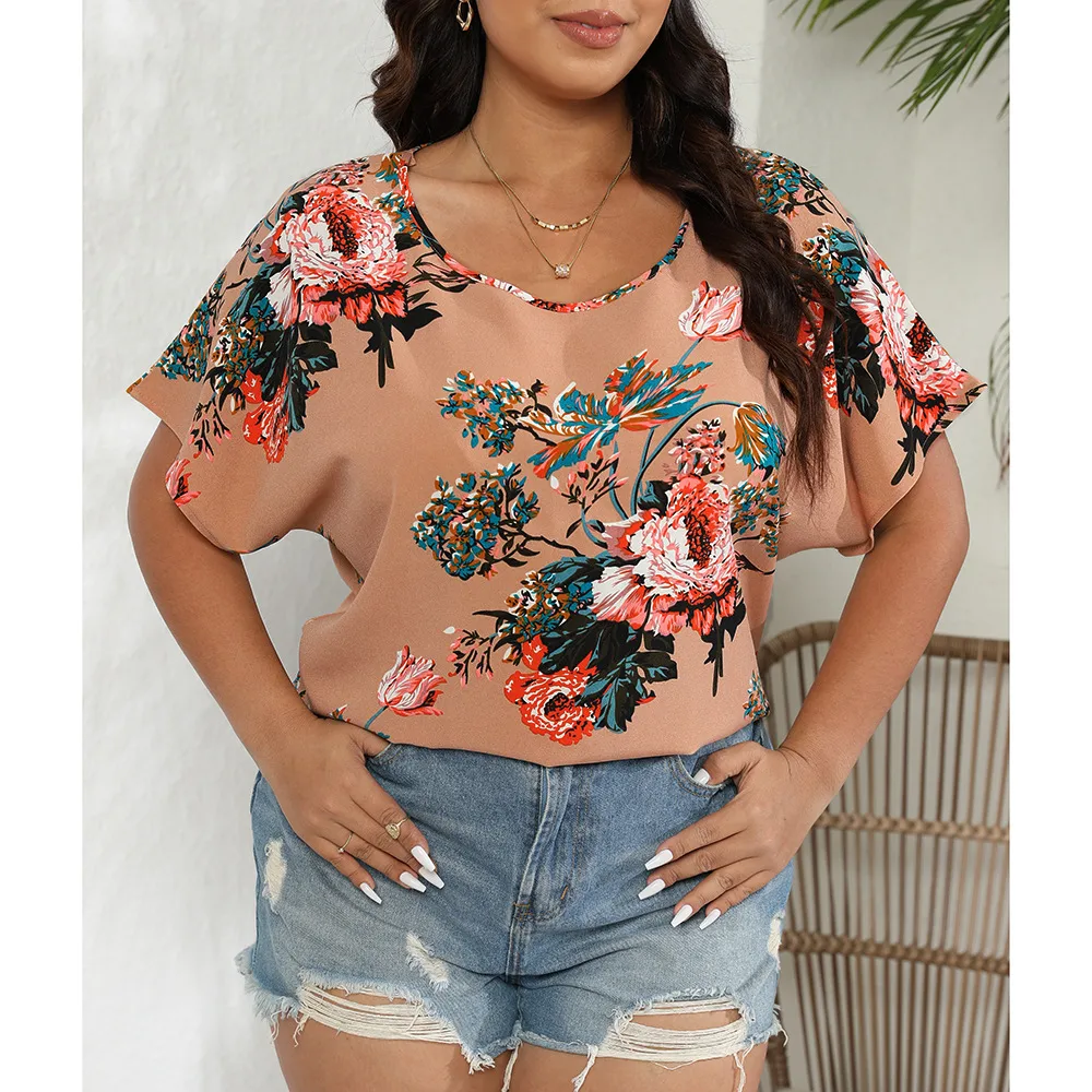 Floral Print Plus Size Round Neck Short Sleeve Chiffon Blouse Women Loose Design Street Style Three Quarter Sleeve Batwing Sleeve display picture 3