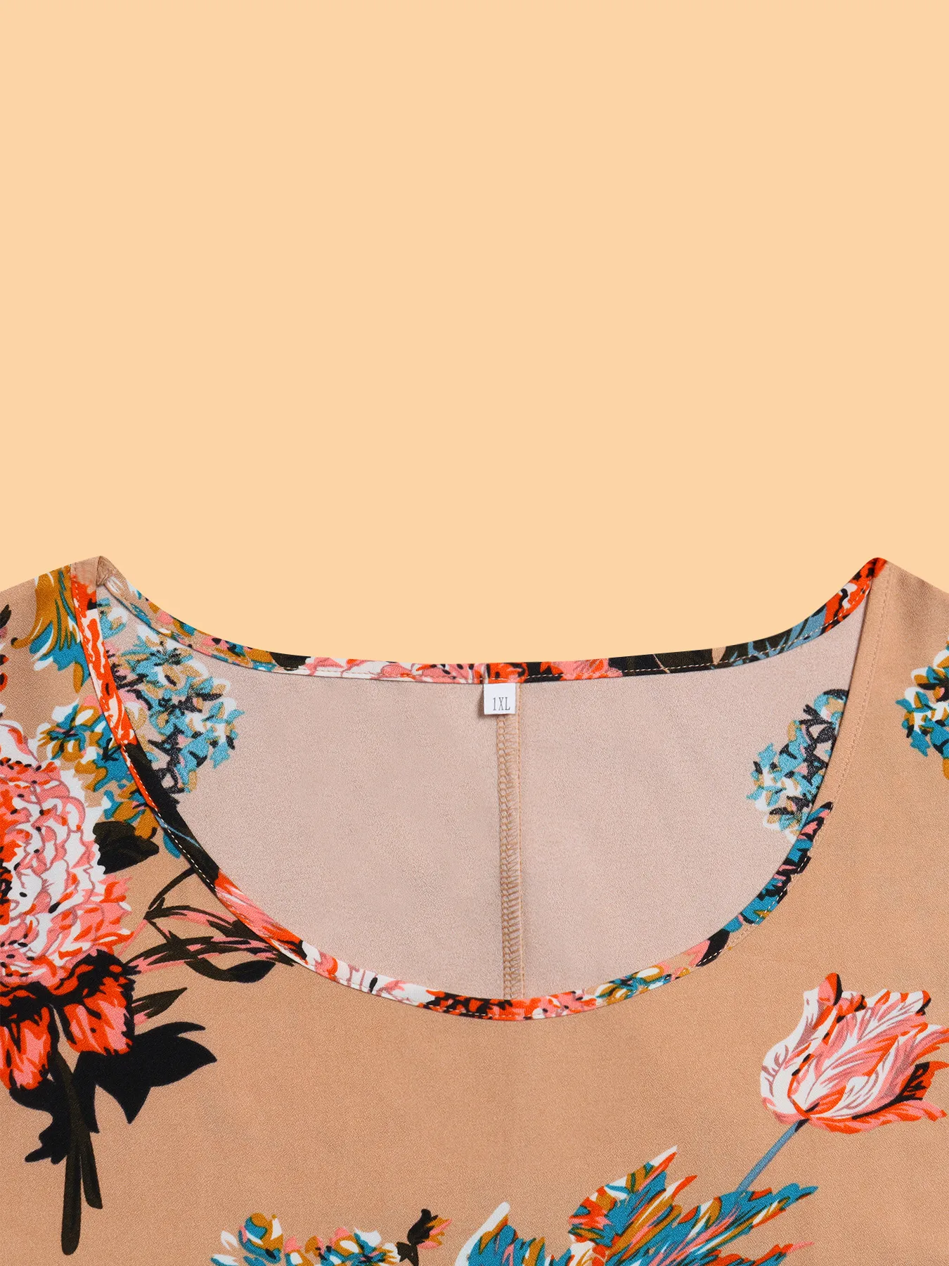 Floral Print Plus Size Round Neck Short Sleeve Chiffon Blouse Women Loose Design Street Style Three Quarter Sleeve Batwing Sleeve display picture 10