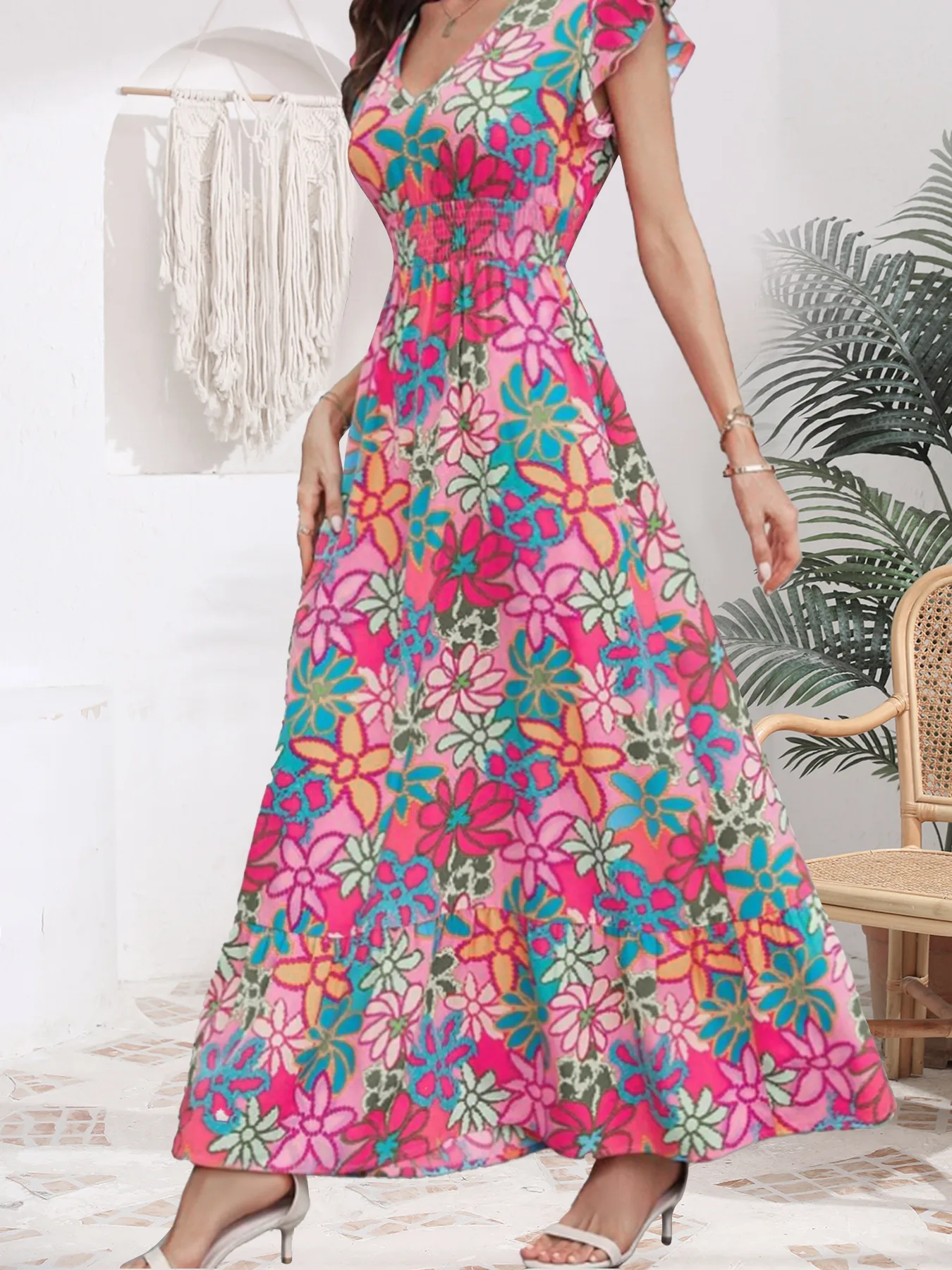 Summer New Sweet Floral Print Mini Dress  Style Holiday Fashion V-neck Sleeveless Elegant Ankle Length display picture 3