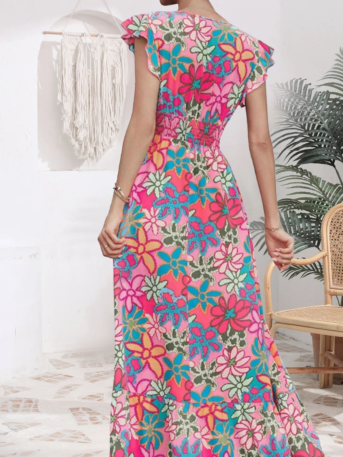 Summer New Sweet Floral Print Mini Dress  Style Holiday Fashion V-neck Sleeveless Elegant Ankle Length display picture 7