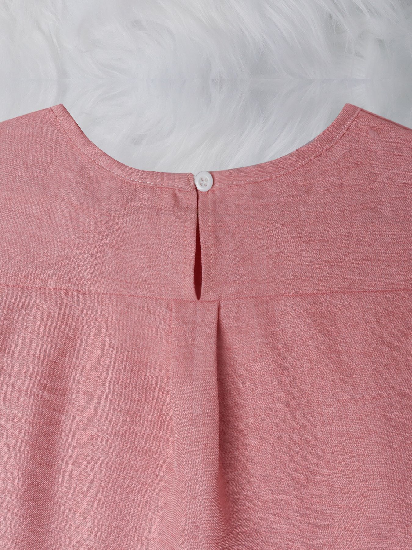 Casual Loose-Fitting Women's Round Neck Short Sleeve Batwing Shirt Summer Casual European Elegant Commuter Polyester Fabric Top display picture 8