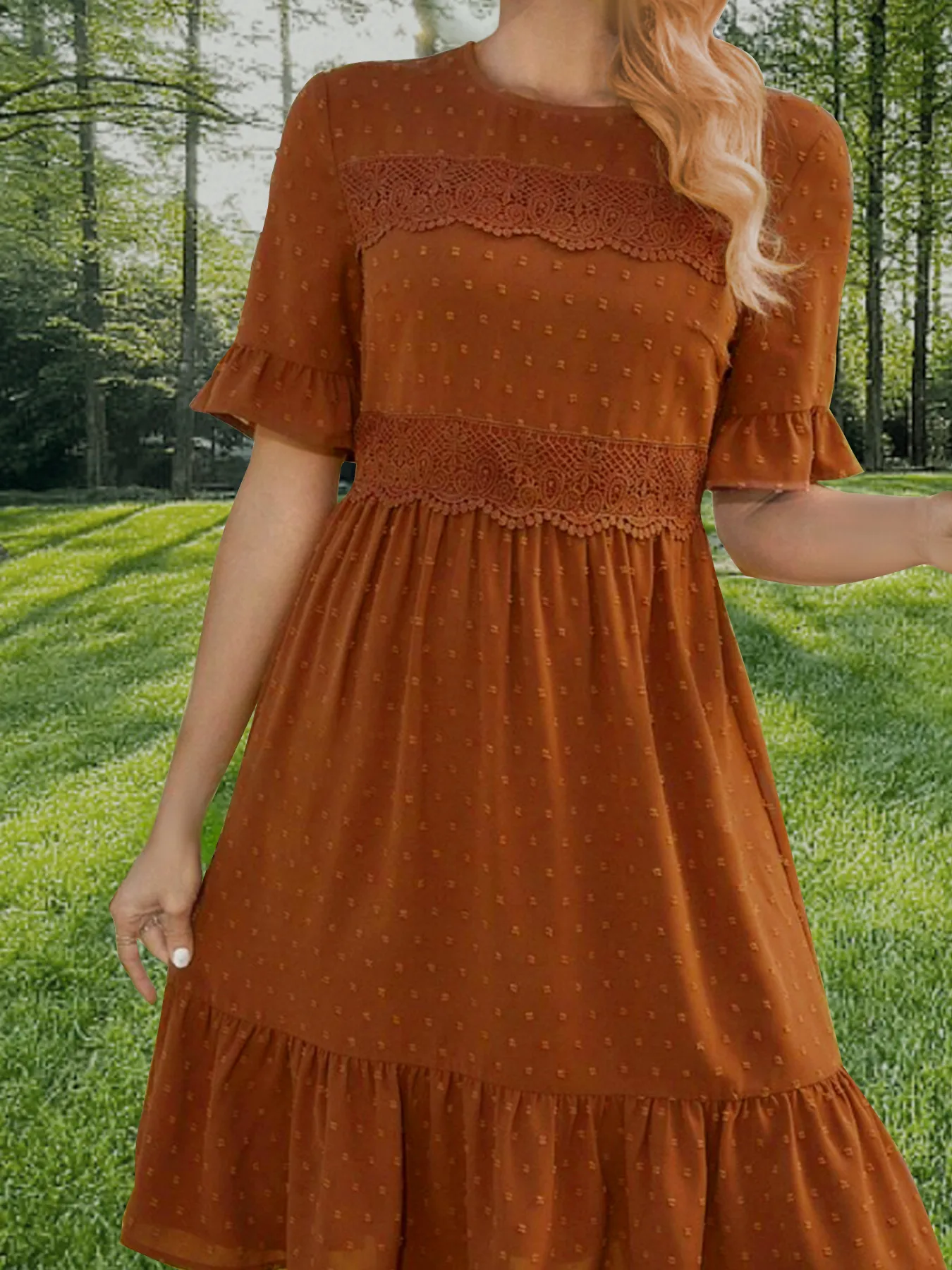Elegant Round Neck Lace Stitching Solid Color Spring And Summer New Women's Dress Gore Skirt Short Sleeve Mid-Length Dress Dress Commuter Quality display picture 3
