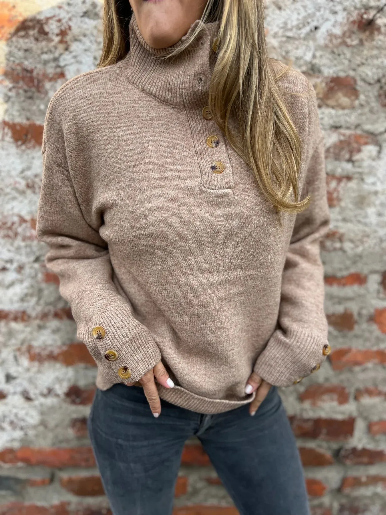 Casual Knitted Sweater Solid Color Buttons Stand Collar Loose Design Autumn And Winter New Comfort Cotton Blend Long Sleeve display picture 6