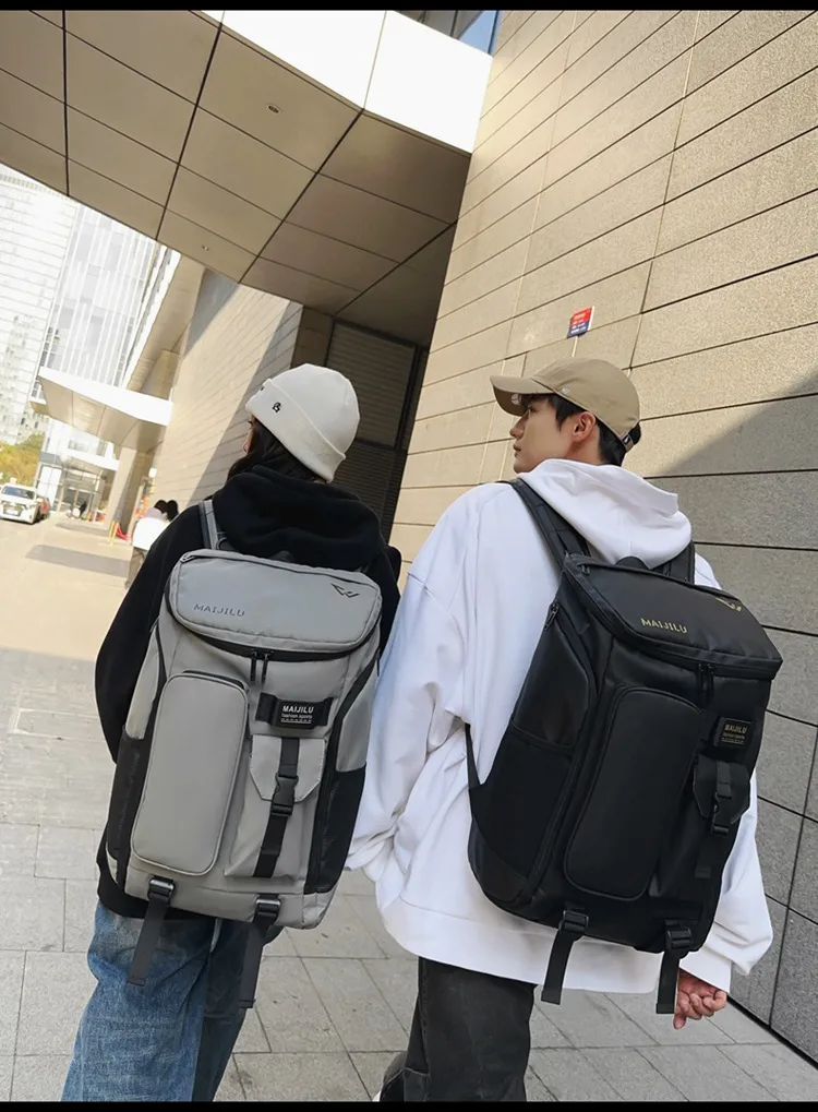 Men's New Large Capacity Waterproof Travel Backpack Stylish And Versatile Computer Bag Casual Oxford Cloth Street Style display picture 1