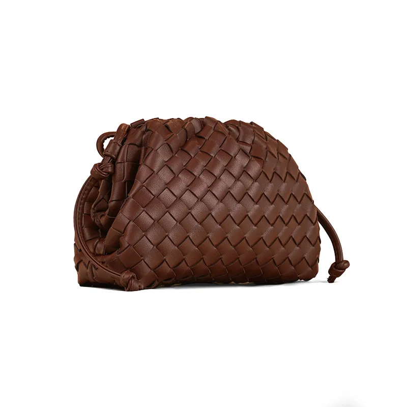 Sweet Cloud-Shaped Women's Cross-Body Bag Fashion Handbag Dumpling Bag Leisure Travel Pu Material Lock Closure Small Size display picture 7