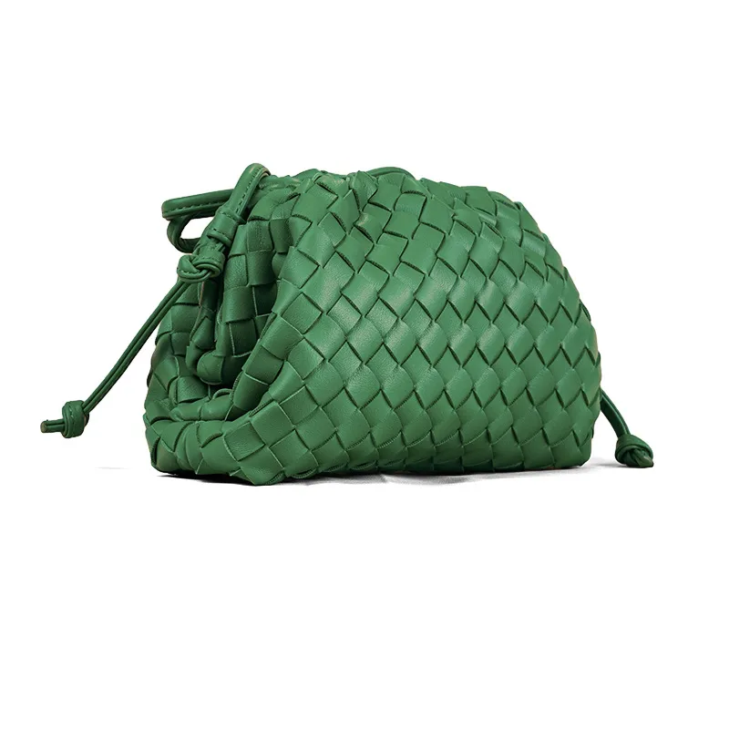 Sweet Cloud-Shaped Women's Cross-Body Bag Fashion Handbag Dumpling Bag Leisure Travel Pu Material Lock Closure Small Size display picture 11