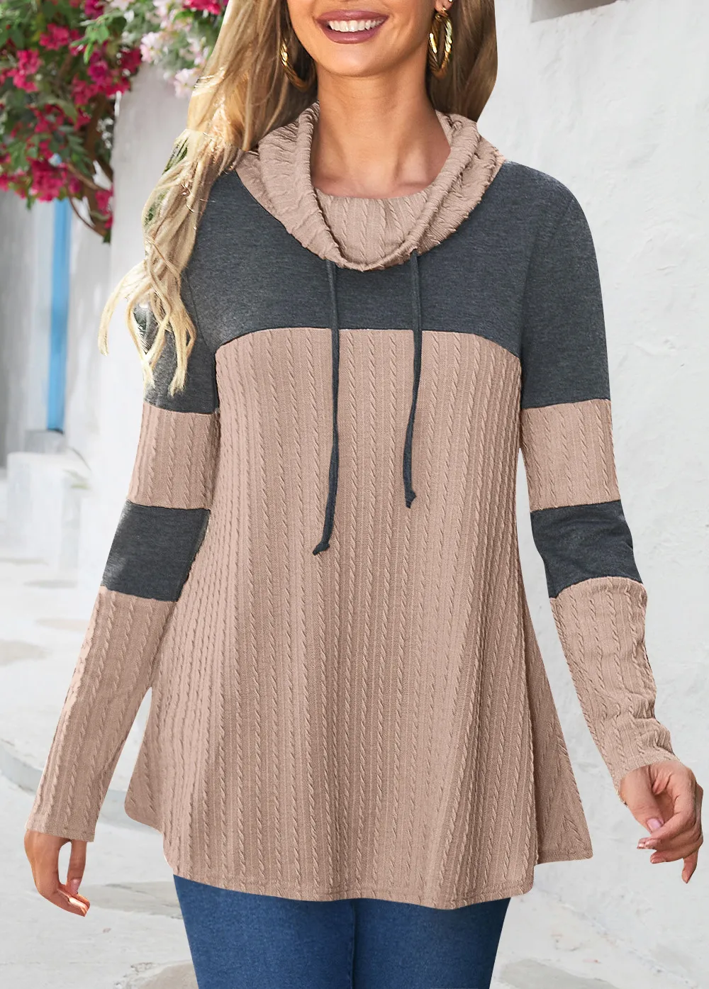 Fashionable Knitted Long Sleeve Women T-shirt Fall/Winter New Patchwork Turtleneck Street Style Polyester Fabric display picture 4