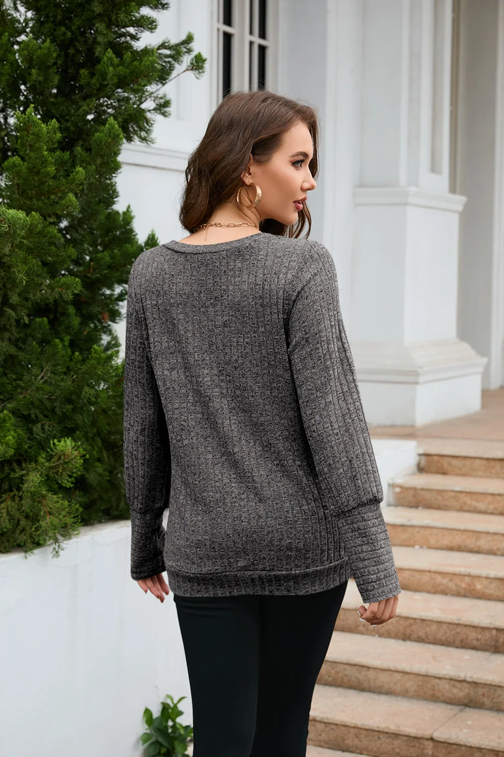 Women's Clothes Long Sleeve T-shirt Brushed V-neck Solid Color Fashion Top Cotton Polyester Fabric Regular Sleeve Fresh Sweet Style display picture 32