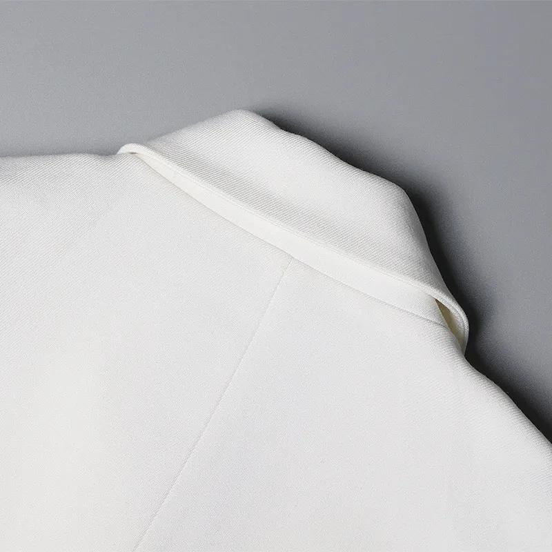 Fashion French Style Retro Easy Matching Baggy Coat Solid Color Buttons Detail Women's Fashion Long Sleeve Slim Fit Style Trueran display picture 20