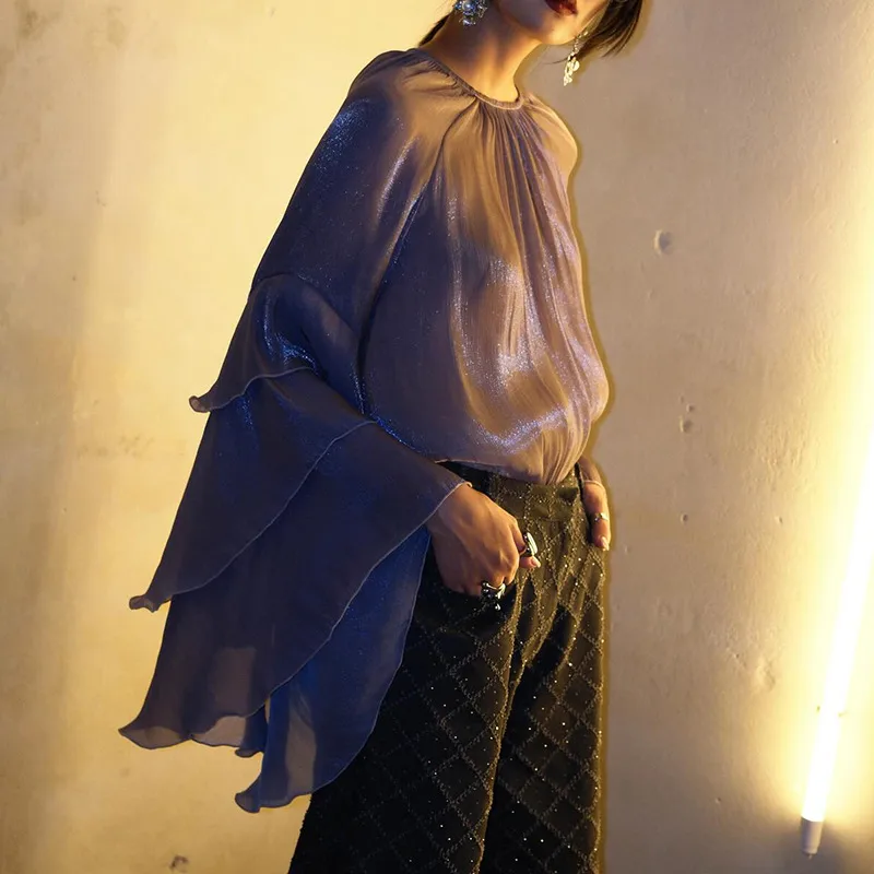 Elegant Women's Summer Shirt Round Neck Laminated Sleeve Chiffon Casual Loose Long Sleeve Solid Color Han Style display picture 2